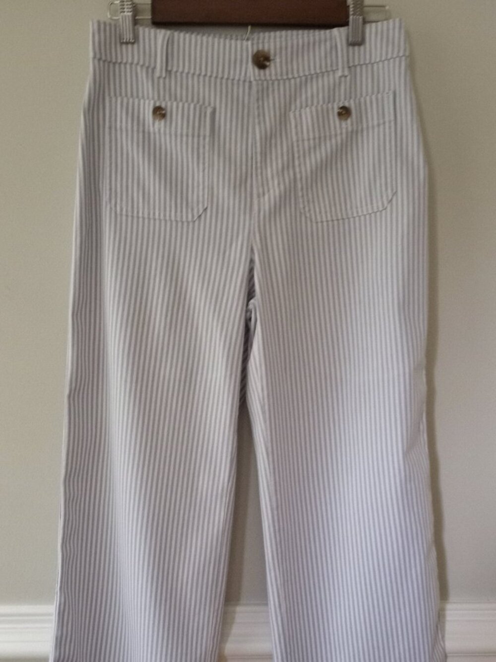 'LOFT' The Palmer Wide Leg Size 4 striped Pant EUC